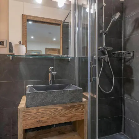 Duplex 2 Ch., Terrasse, Proche Pistes A Apartment